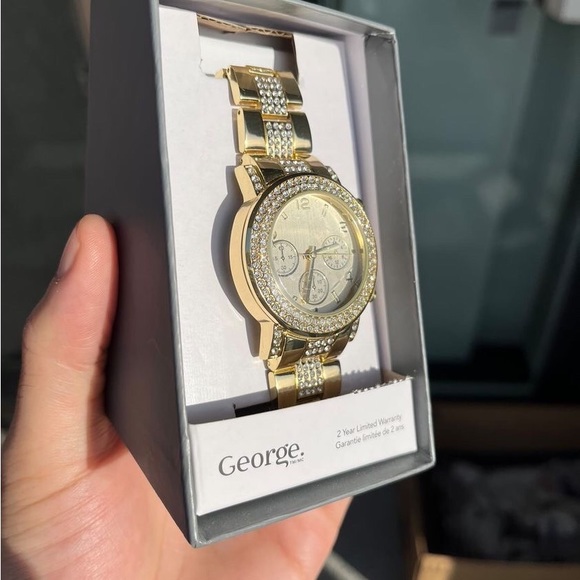 TCK Gold Watch - Picture 10 of 12